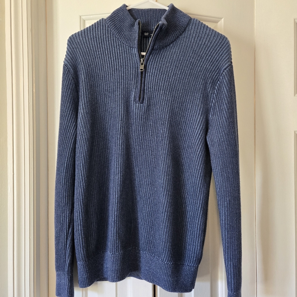 GAP Men's Navy Quarter Zip Sweater (Sz S)
